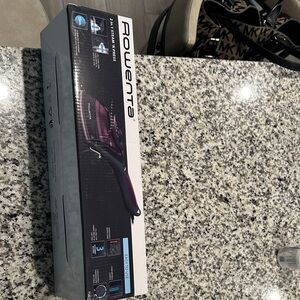 Rowen Iron and Steamer in Black and Purple